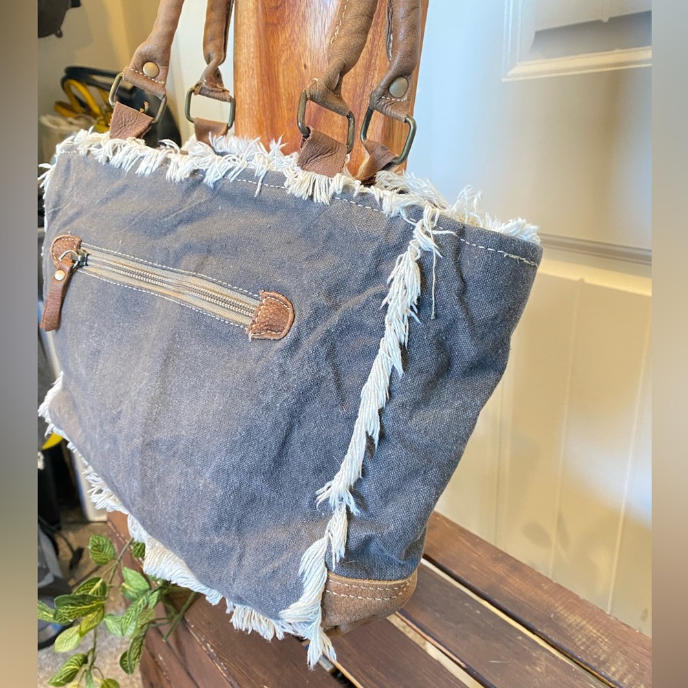 Myra Handbag Canvas, Cotton Patterned With Hide Fabric - Picture 6 of 16